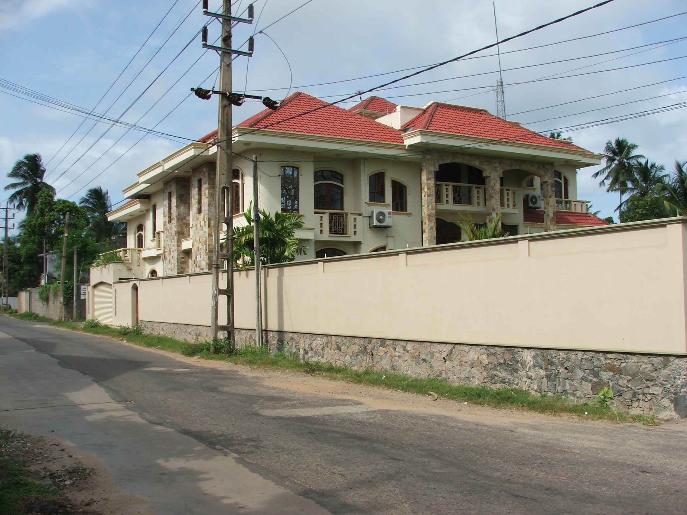 Mount Lavinia Villa for sale